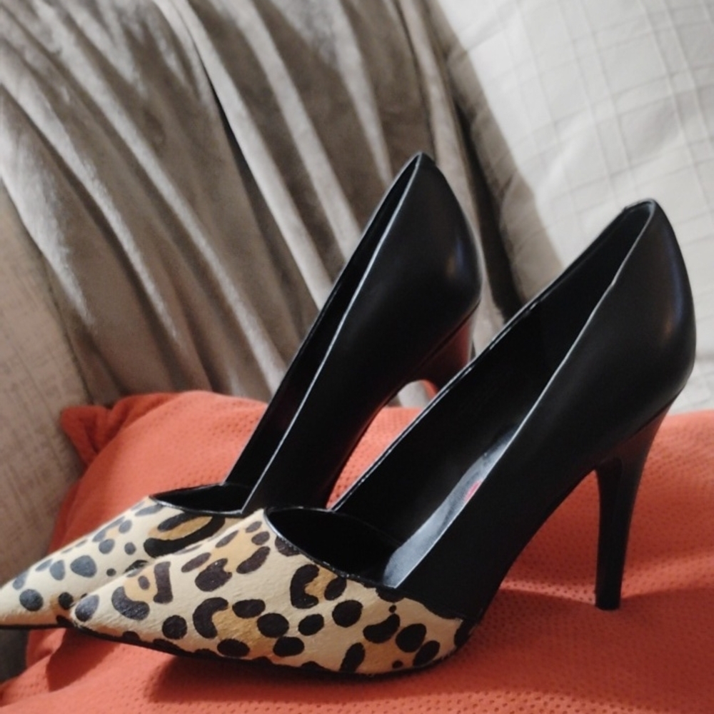 Guess Black Leather Cowskin Animal Print Heels